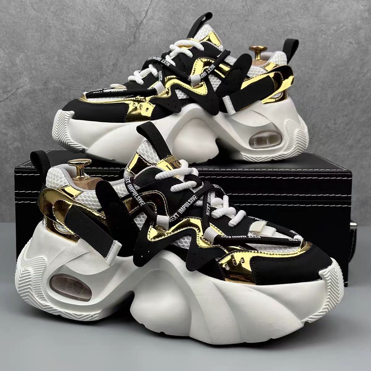 Nuevos zapatos para papá, zapa - Sneaker Career reseña y precio
