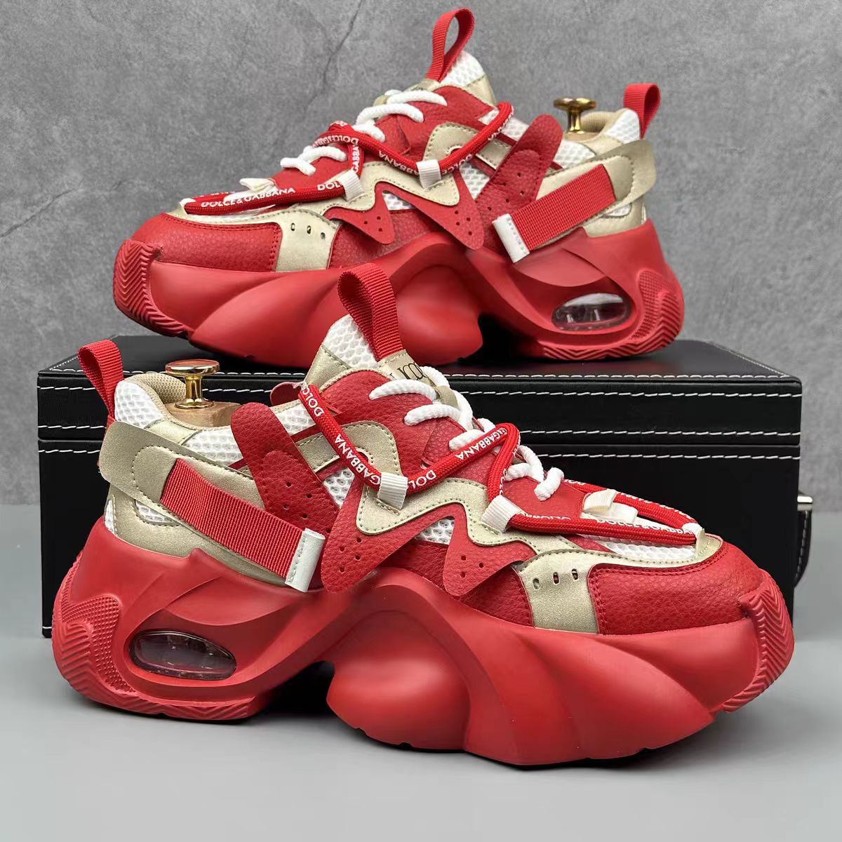 Nuevos zapatos para papá, zapa - Sneaker Career reseña y precio